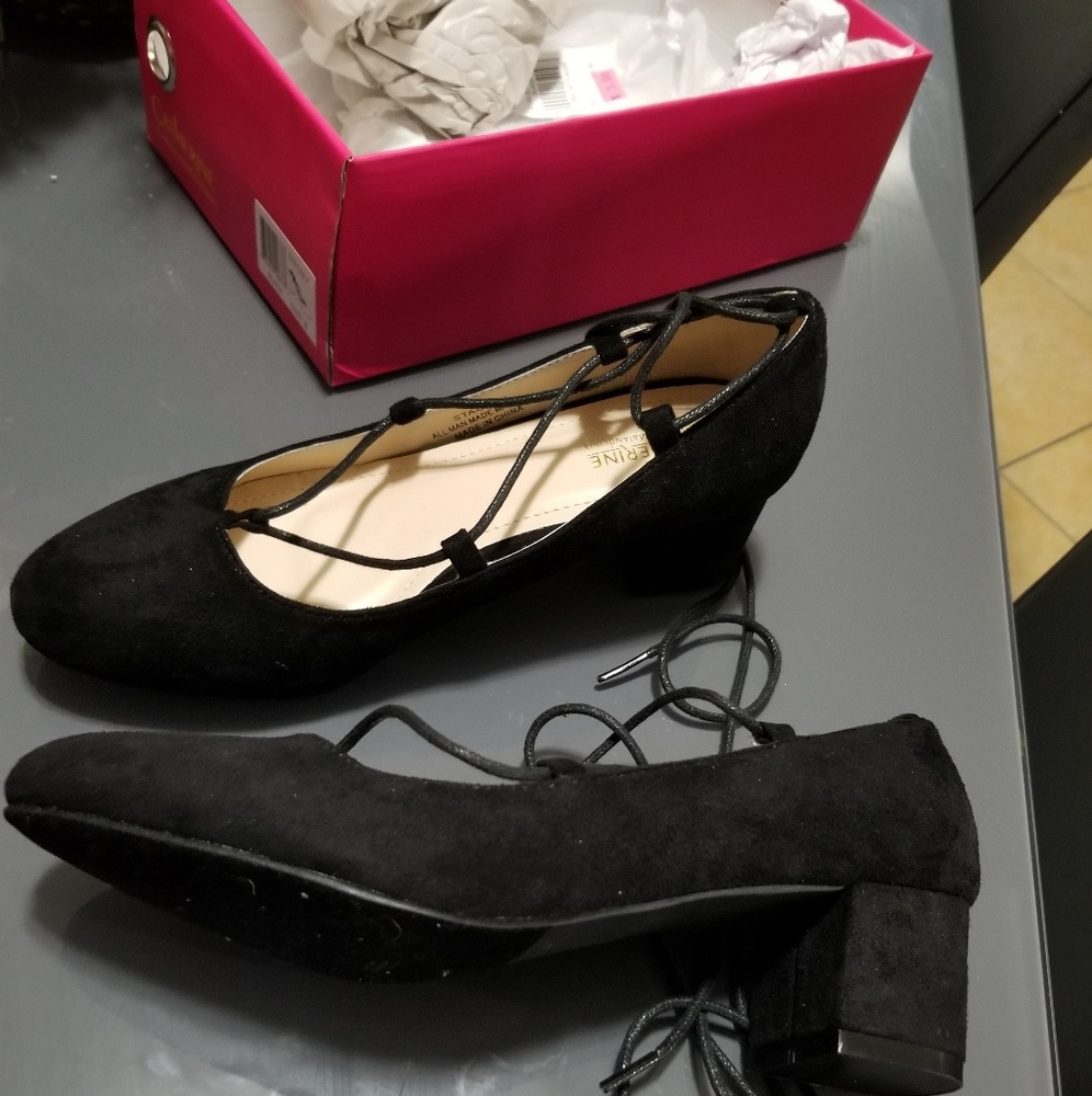 Strappy black velvet shoes